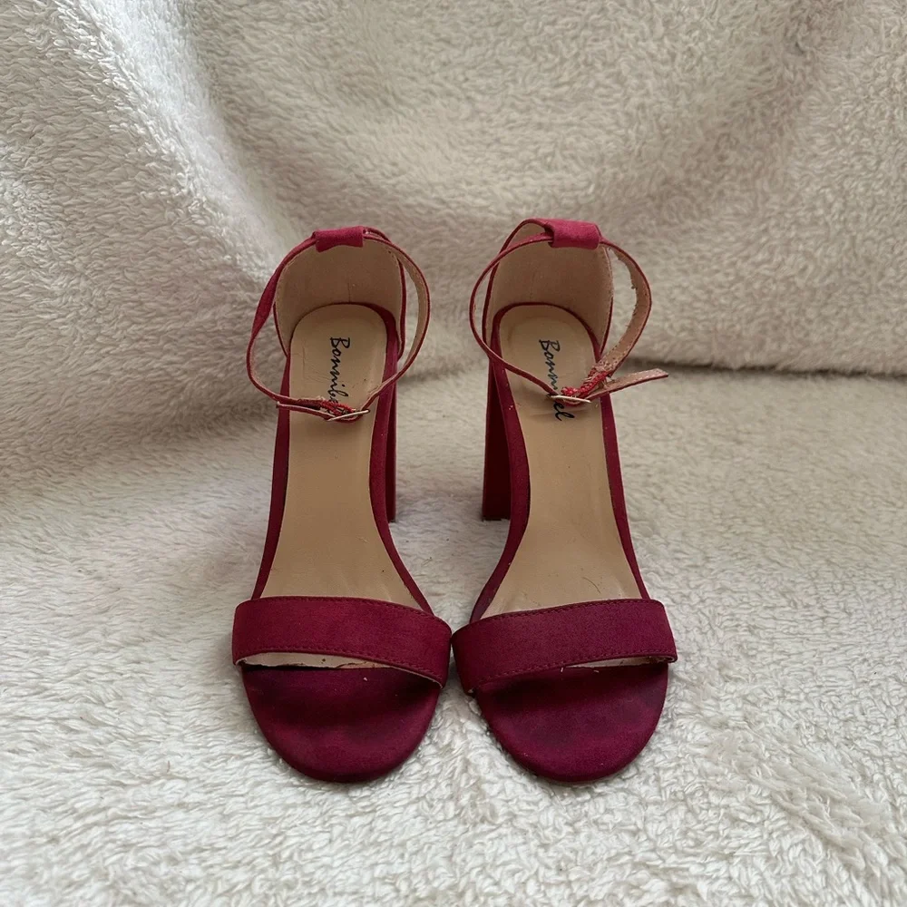 Magenta Block Heels - Picture 4 of 5
